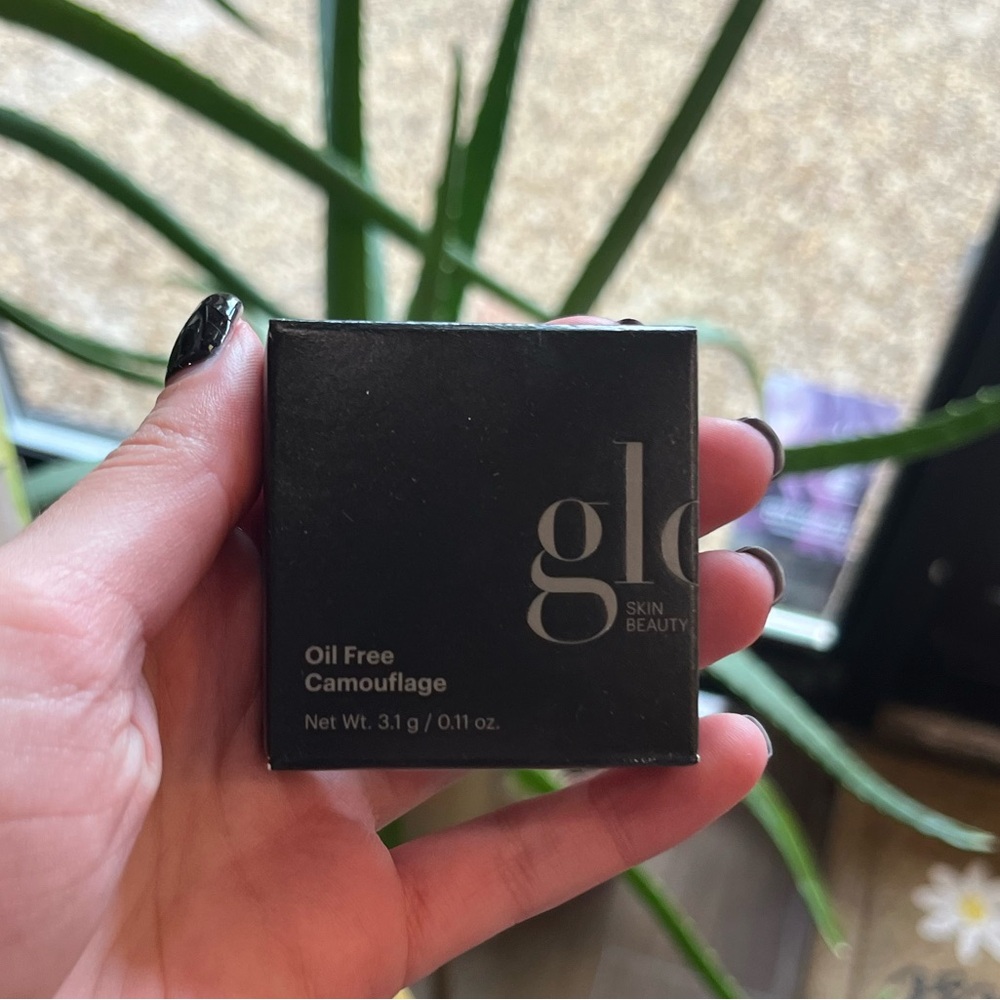 Glo Oil Free Camouflage